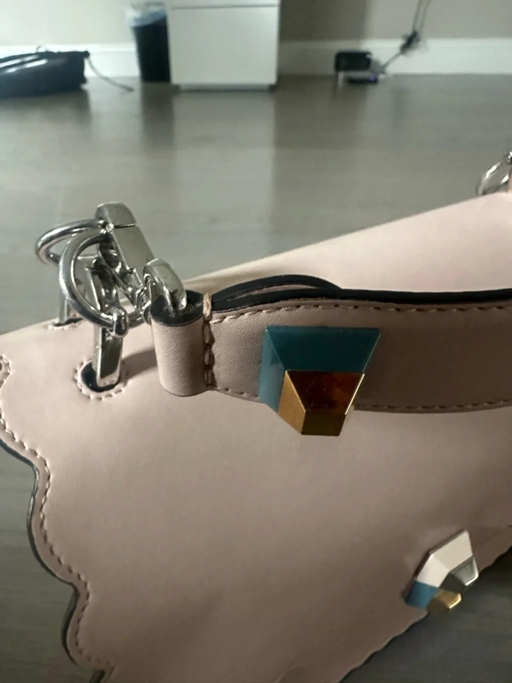 Fendi Cream Scalloped Leather Shoulder Bag with Blue and Gold Hardware - Picture 7 of 9